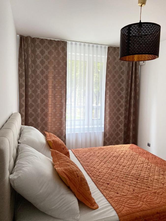 Green Sofa Apartment Вроцлав Екстер'єр фото